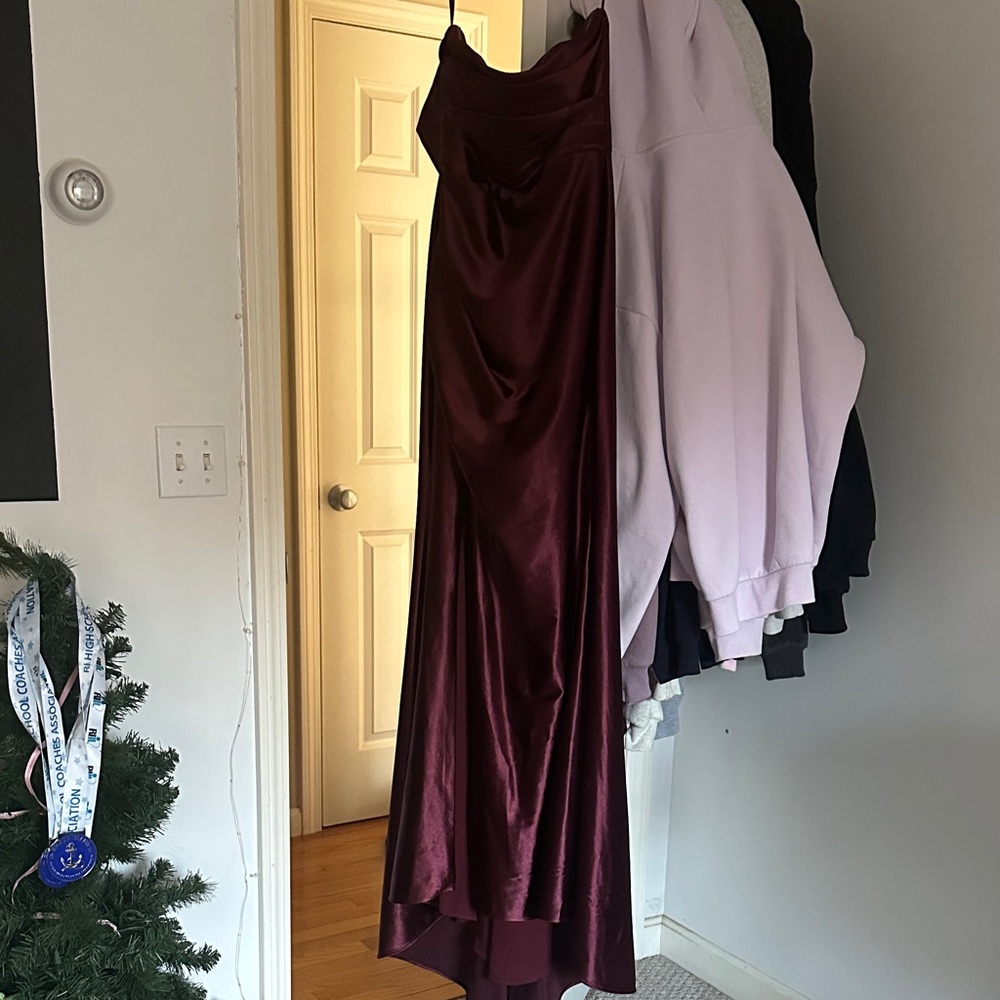 STACEES Wedding, Prom & Special Occasions Dress w/tags - Burgundy